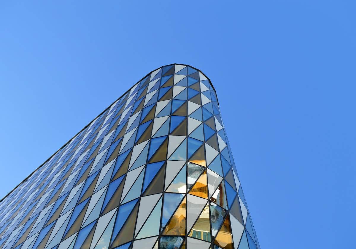 NBA今日里程碑：布伦森超越里德，约基奇追赶老詹，小卡刷爆纪录